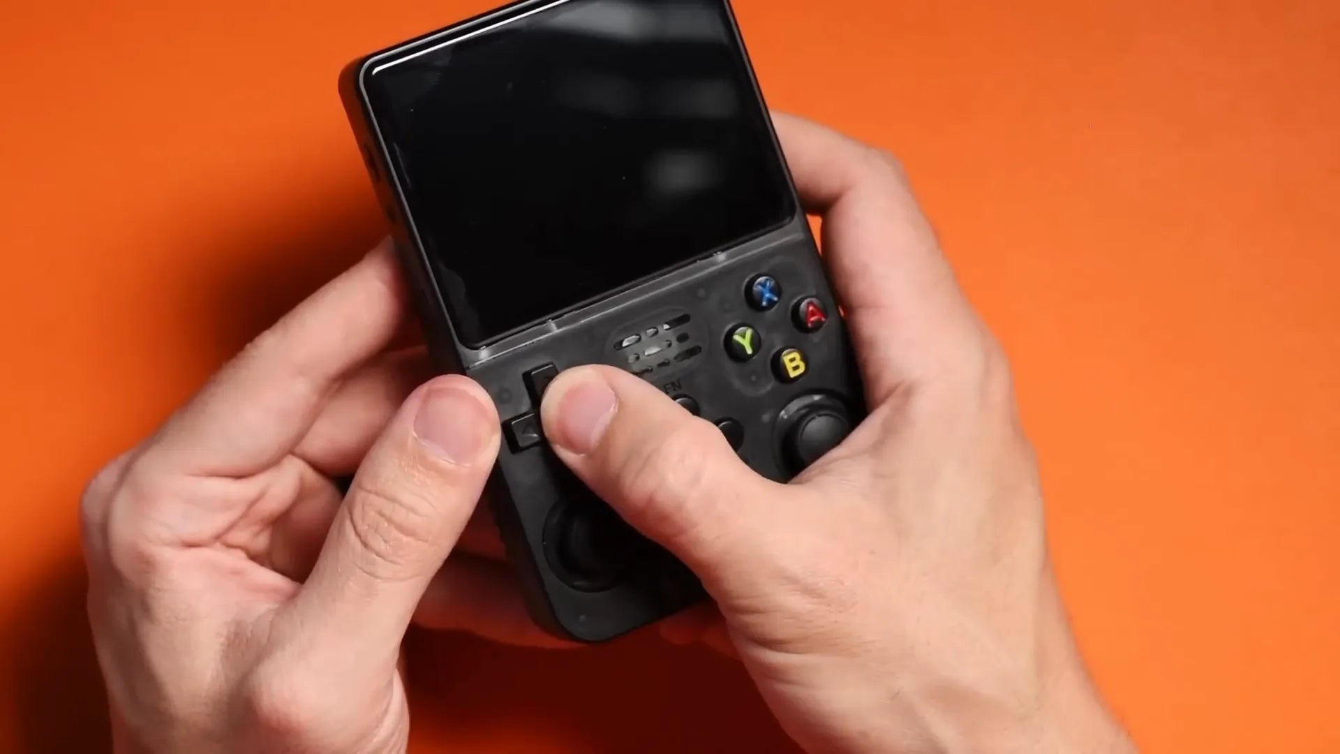 Unboxing R36s Handheld Game Console And Test: A Comprehensive Review